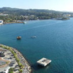 HARBOR: BAY ISLANDS HONDURAS