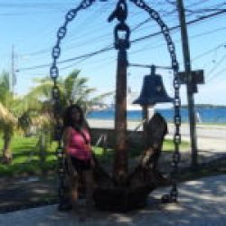 2009-01-09 CAMEO FACTORY, HONDURAS