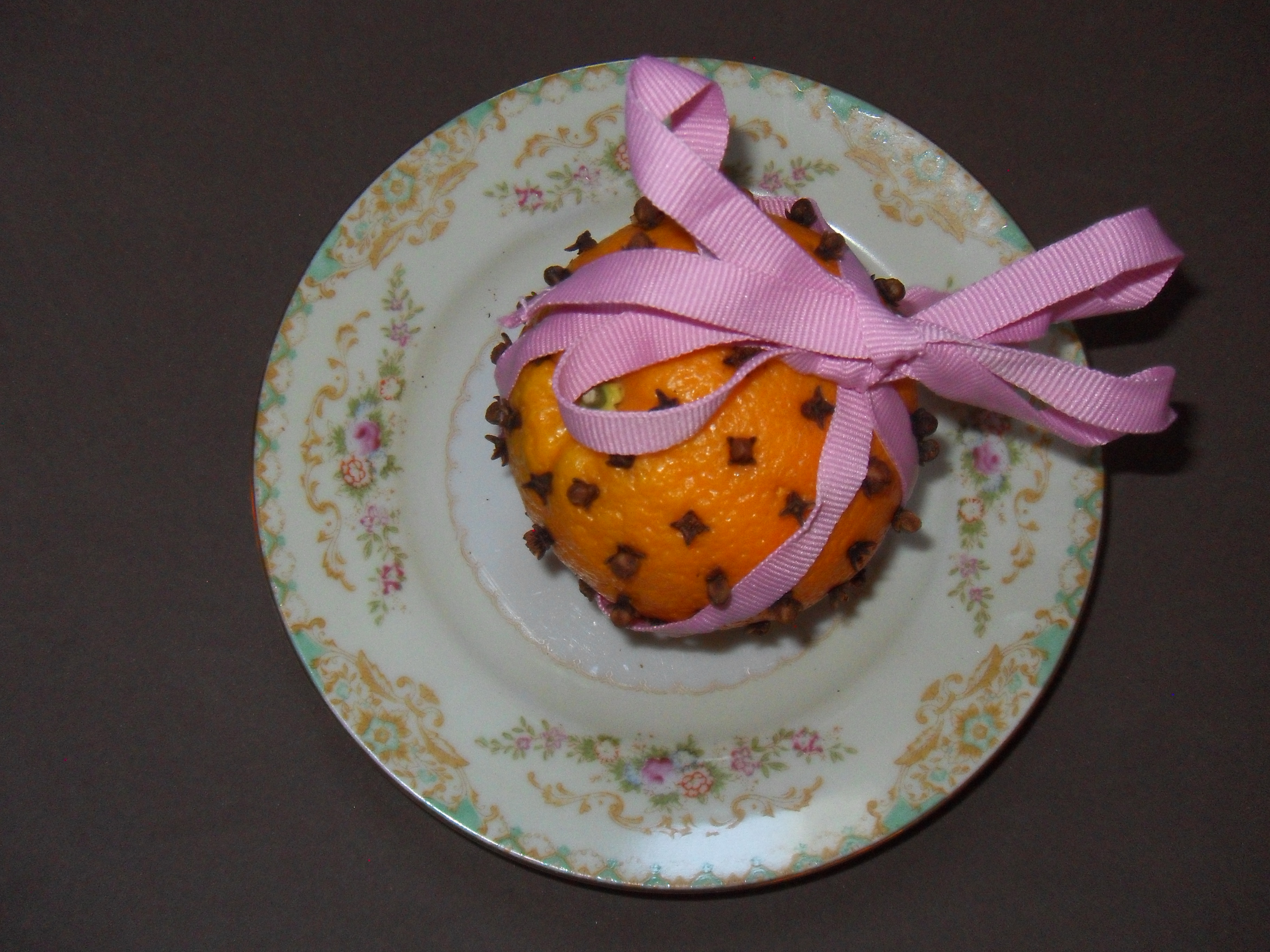 Pomander Ball with ribbon